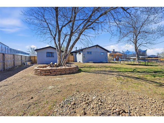 10956 Pearl St, Northglenn, CO 80233