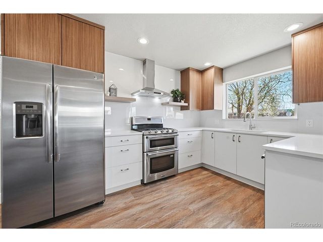 10956 Pearl St, Northglenn, CO 80233