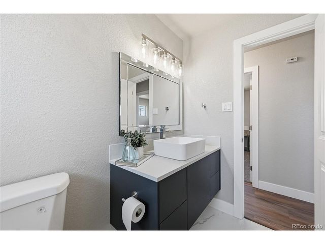 10956 Pearl St, Northglenn, CO 80233