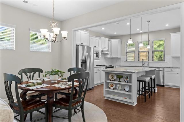 5627 Maple Bluff Way, Hoschton, GA 30548