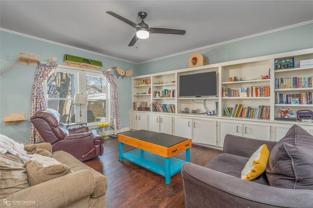 420 Forest Avenue, Shreveport, LA 71104