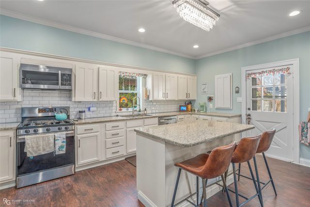 420 Forest Avenue, Shreveport, LA 71104