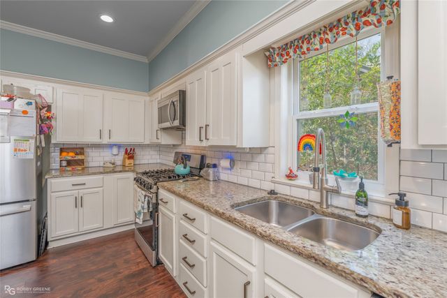 420 Forest Avenue, Shreveport, LA 71104