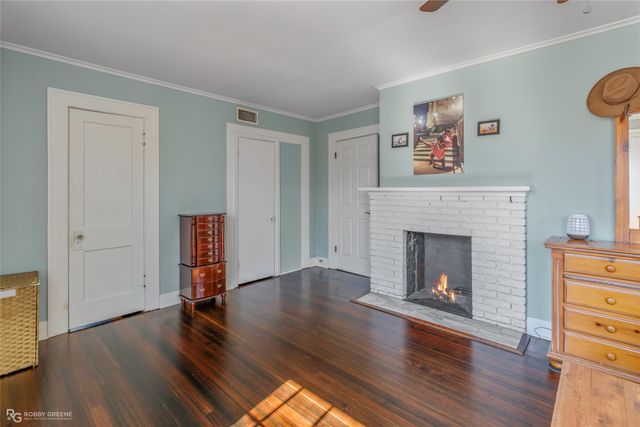 420 Forest Avenue, Shreveport, LA 71104