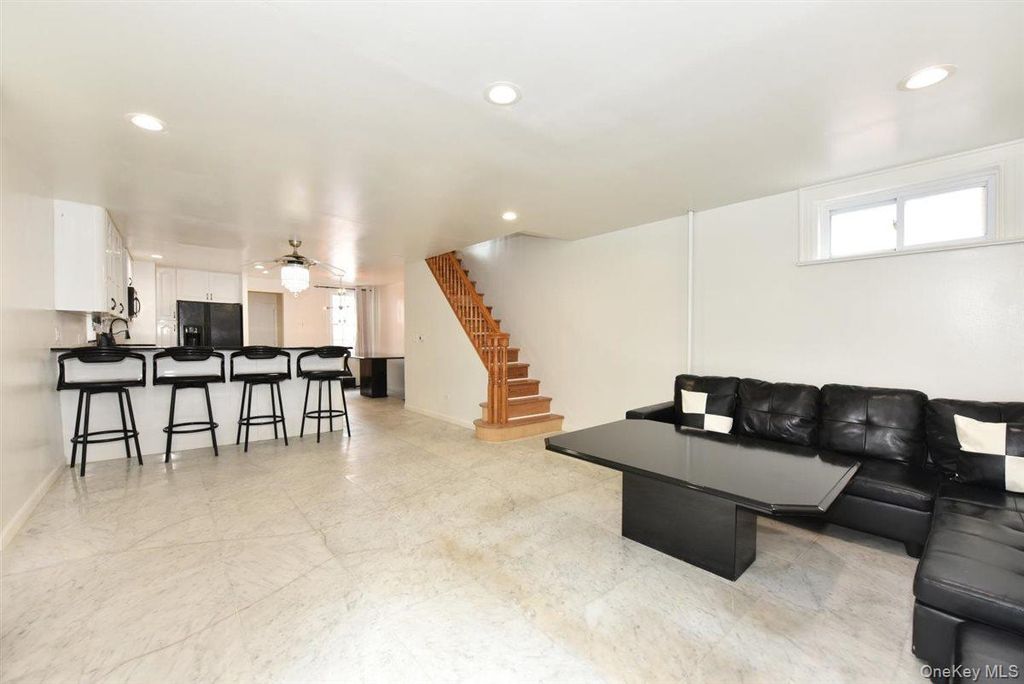 119-26 Inwood Street, Jamaica, NY 11436 — photo 3