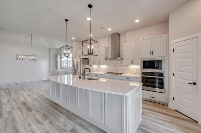 109 Isaac White DR, Bastrop, TX 78602