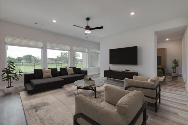 109 Isaac White DR, Bastrop, TX 78602