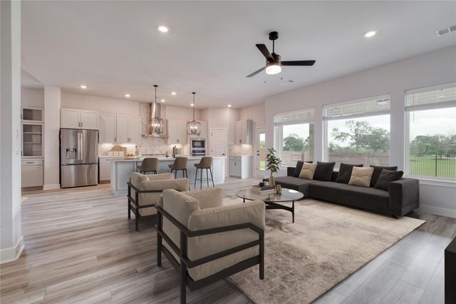 109 Isaac White DR, Bastrop, TX 78602