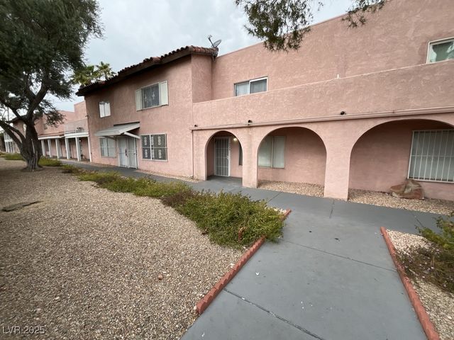 2206 East Desert Inn Road, Las Vegas, NV 89169