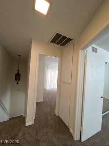 2206 East Desert Inn Road, Las Vegas, NV 89169