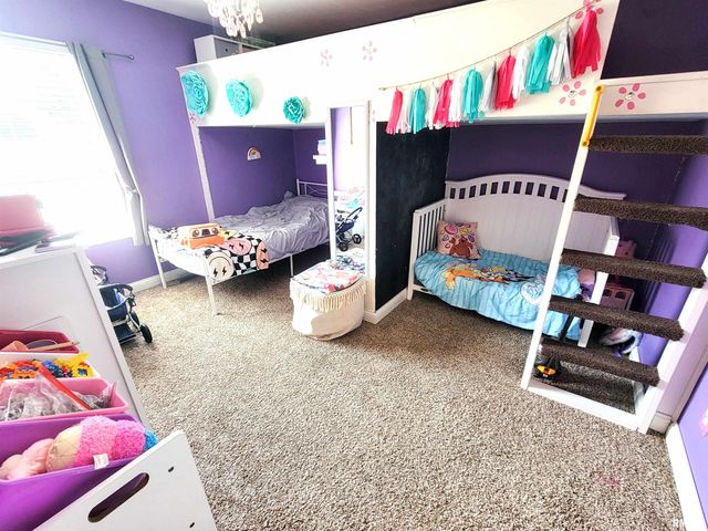 16 Stone Forge Pike, Flora, IL 62839