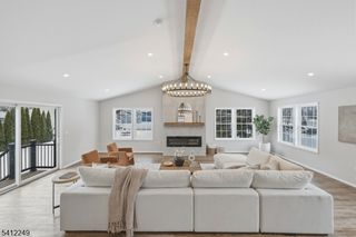 526 Ridgedale Ave, East Hanover Twp., NJ 07936