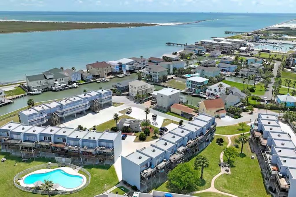 900 Station A13/14, Port Aransas, TX 78373 — exterior