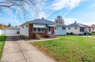 7209 Maplewood Road, Parma, OH 44130