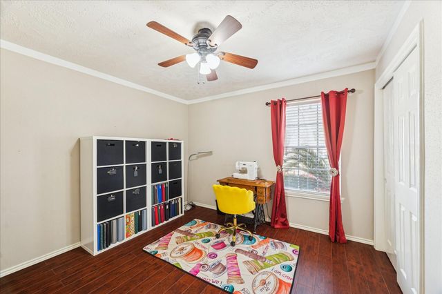 24919 Bovington Drive, Spring, TX 77389