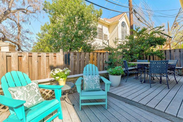 3800 Bailey LN F-1, Austin, TX 78756