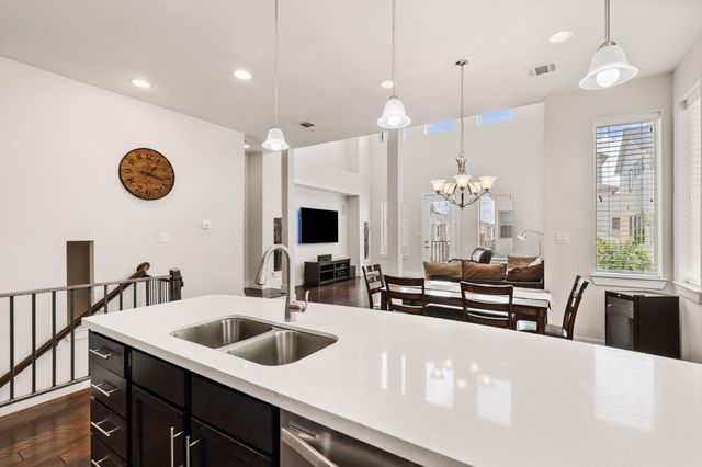 1207 Cedarpost Tree Springs Place, Houston, TX 77055