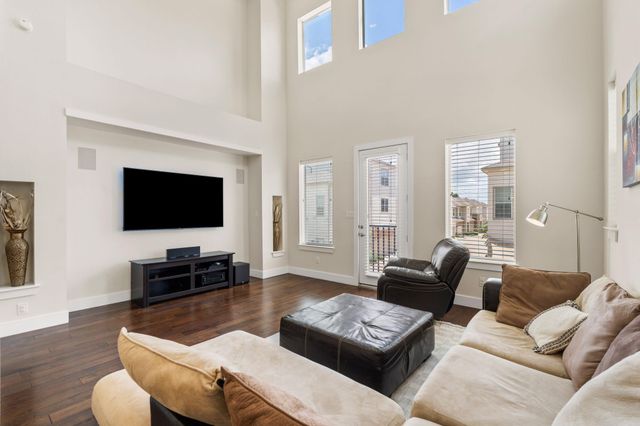 1207 Cedarpost Tree Springs Place, Houston, TX 77055