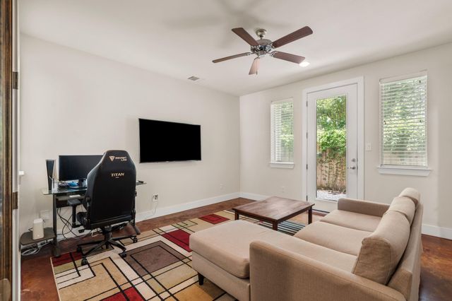 1207 Cedarpost Tree Springs Place, Houston, TX 77055