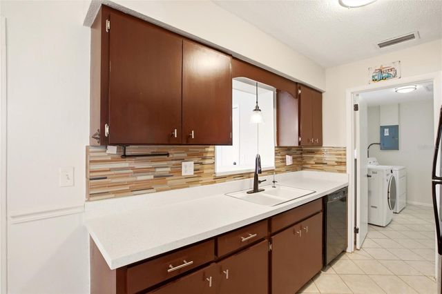 213 GRANADA BOULEVARD, North Port, FL 34287