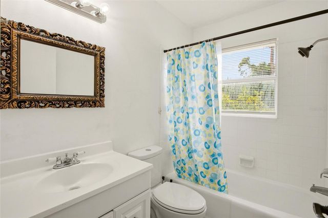 213 GRANADA BOULEVARD, North Port, FL 34287