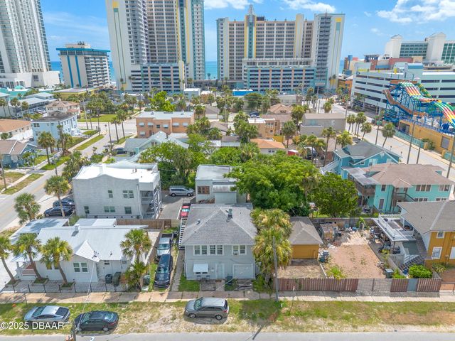 312 N Wild Olive Avenue, Daytona Beach, FL 32118