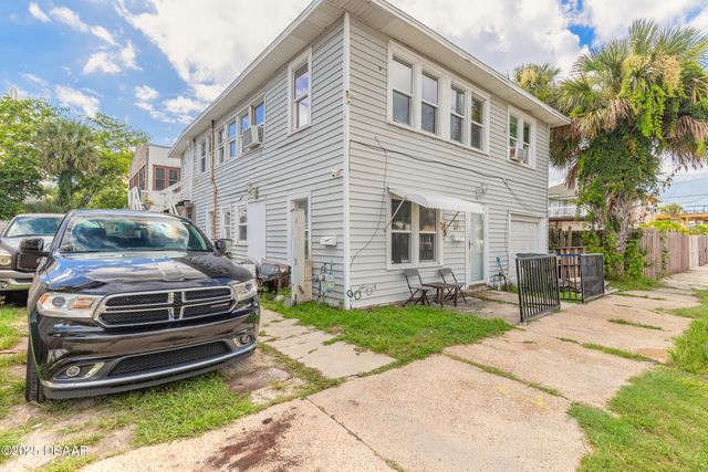 312 N Wild Olive Avenue, Daytona Beach, FL 32118