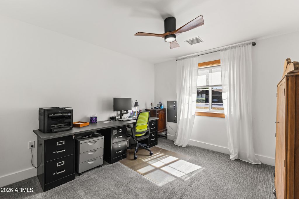 Image 19 of property listing at 632 S PANDORA Drive, Gilbert, AZ 85296