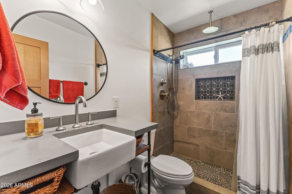 Image 21 of property listing at 632 S PANDORA Drive, Gilbert, AZ 85296