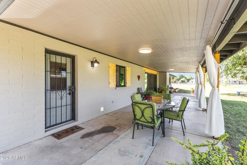 Image 28 of property listing at 632 S PANDORA Drive, Gilbert, AZ 85296