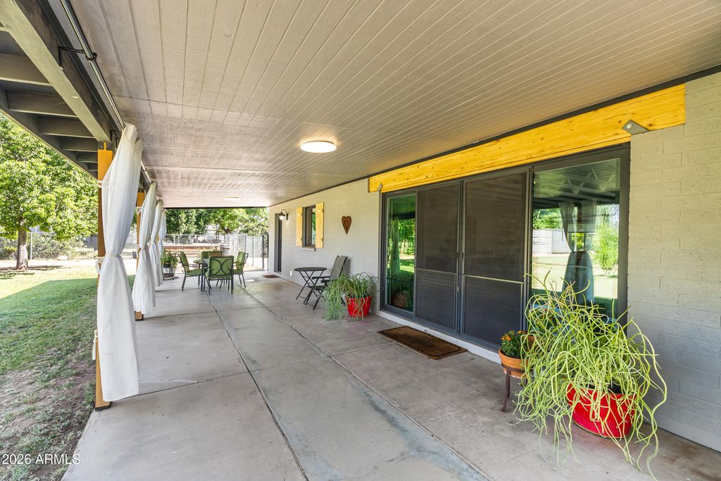 Image 30 of property listing at 632 S PANDORA Drive, Gilbert, AZ 85296