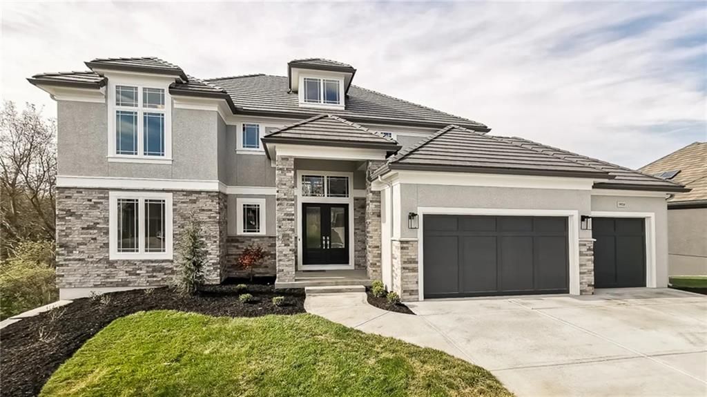 7931 Millridge Street, Shawnee, KS 66220