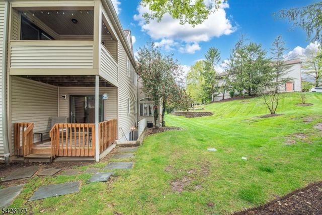 125 Sunrise Dr, Hanover Twp., NJ 07981