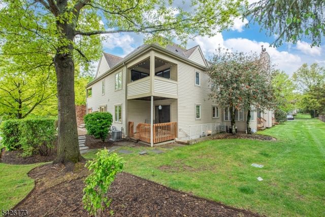 125 Sunrise Dr, Hanover Twp., NJ 07981