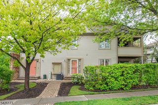 125 Sunrise Dr, Hanover Twp., NJ 07981
