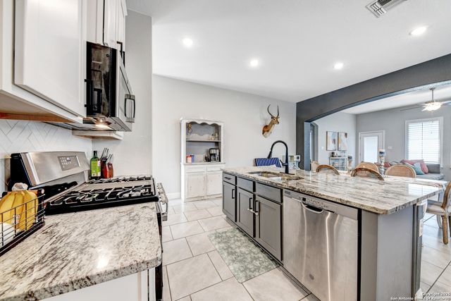 2217 Windswept, New Braunfels, TX 78132