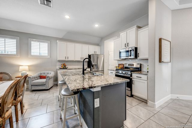 2217 Windswept, New Braunfels, TX 78132