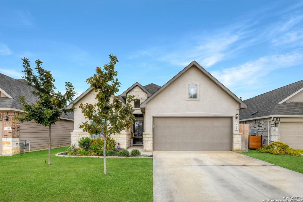2217 Windswept, New Braunfels, TX 78132