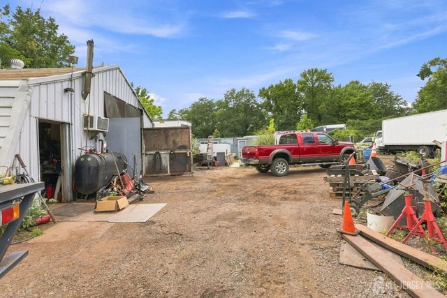 853 Grove Avenue, Old Bridge, NJ 08879