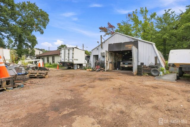 853 Grove Avenue, Old Bridge, NJ 08879