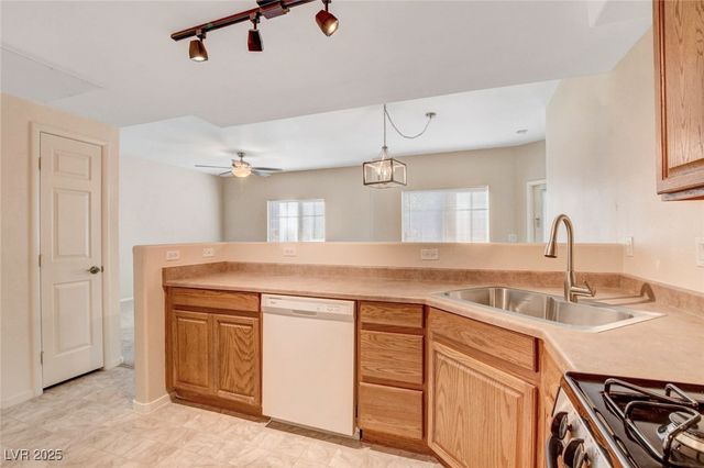 9303 Gilcrease Avenue 1229, Las Vegas, NV 89149