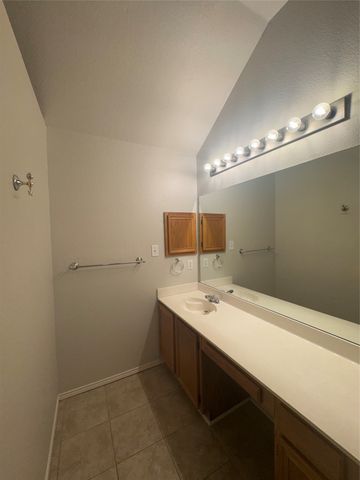 2211 Brookview Drive, Mckinney, TX 75072