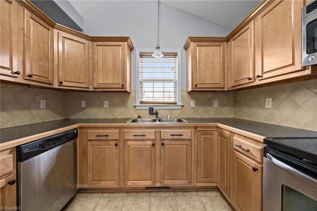 1180 Friedberg Church Road, Winston-salem, NC 27127