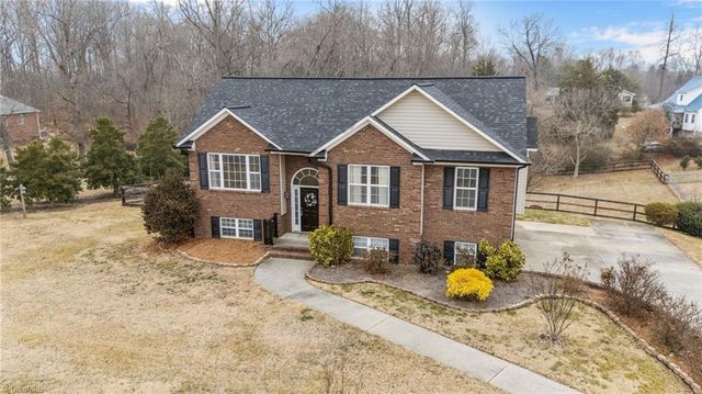 1180 Friedberg Church Road, Winston-salem, NC 27127