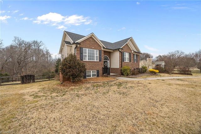 1180 Friedberg Church Road, Winston-salem, NC 27127