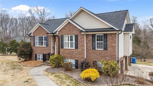 1180 Friedberg Church Road, Winston-salem, NC 27127