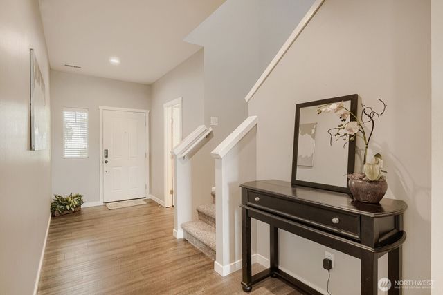 24231 SE 263rd Place, Maple Valley, WA 98038