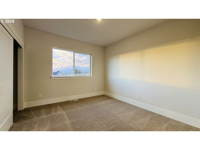 11691 Sw Hayrick Ter, Beaverton, OR 97007