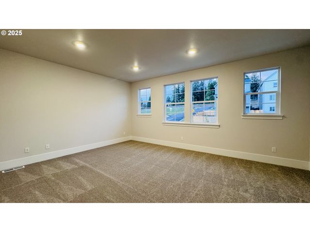 11691 Sw Hayrick Ter, Beaverton, OR 97007