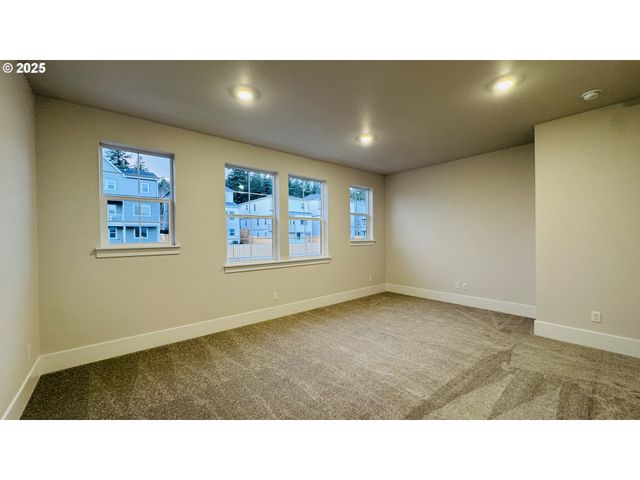 11691 Sw Hayrick Ter, Beaverton, OR 97007